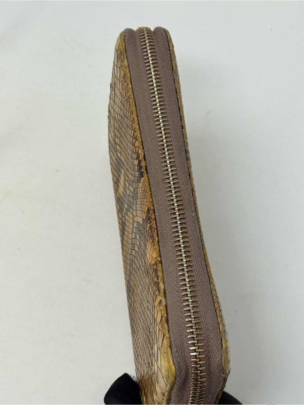 💯Authentic Gucci Python Zippy Wallet - Picture 3 of 5